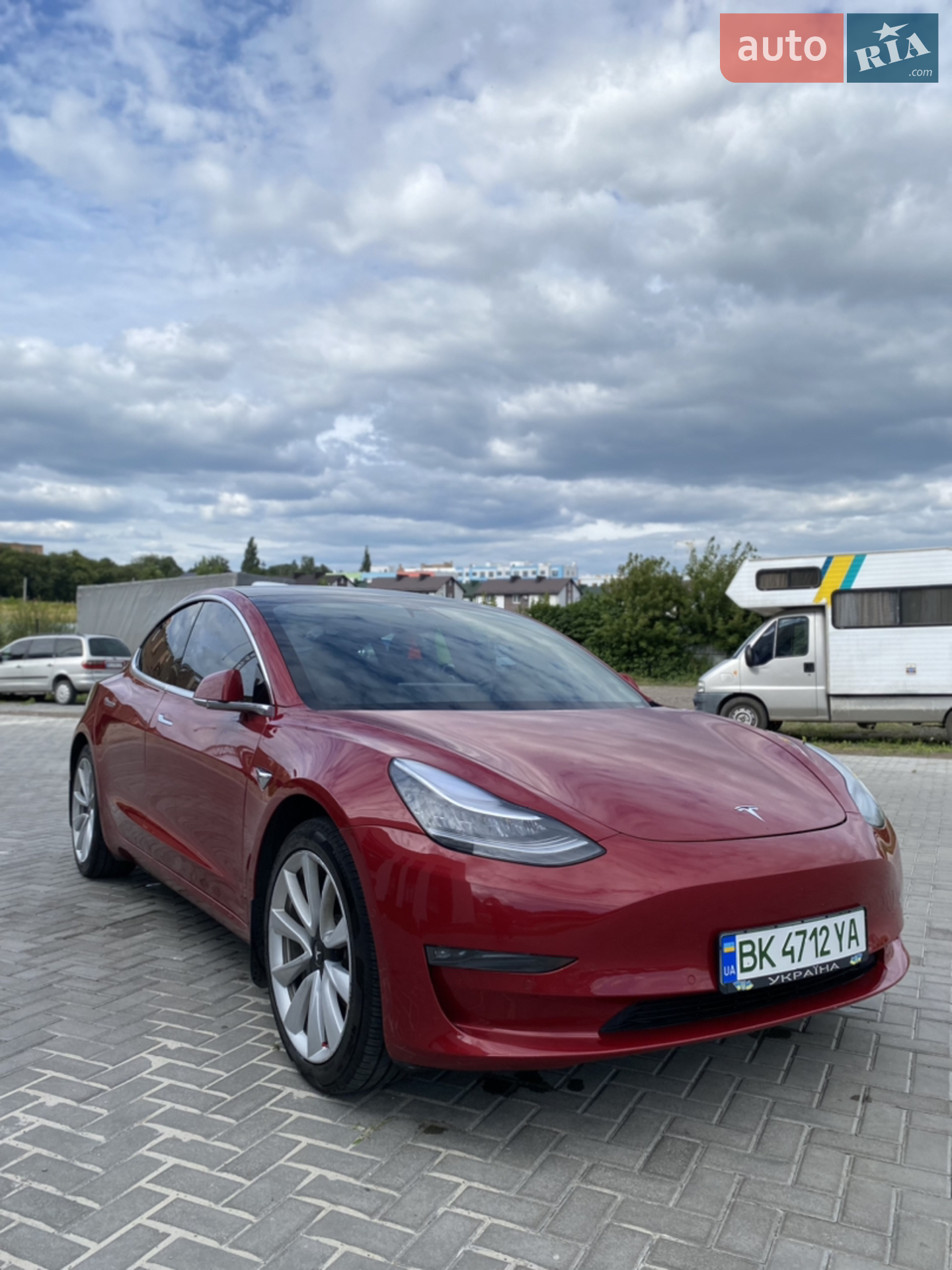 Tesla Model 3, 2019