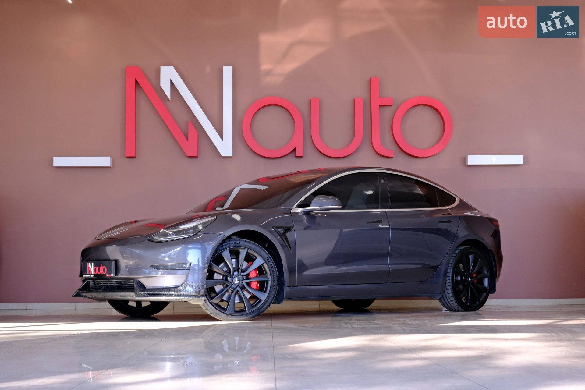 Tesla Model 3, 2019