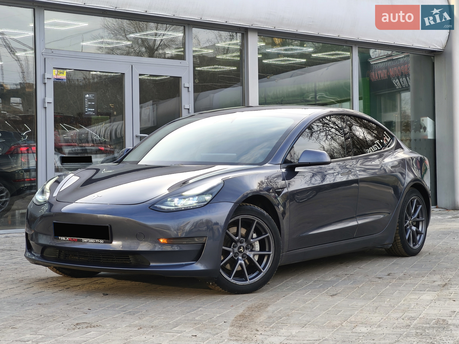 Tesla Model 3, 2021
