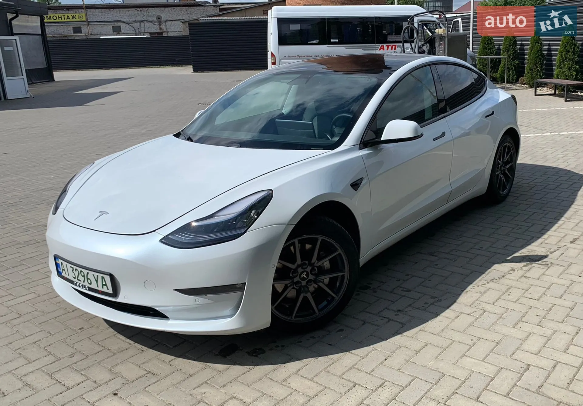 Tesla Model 3, 2019