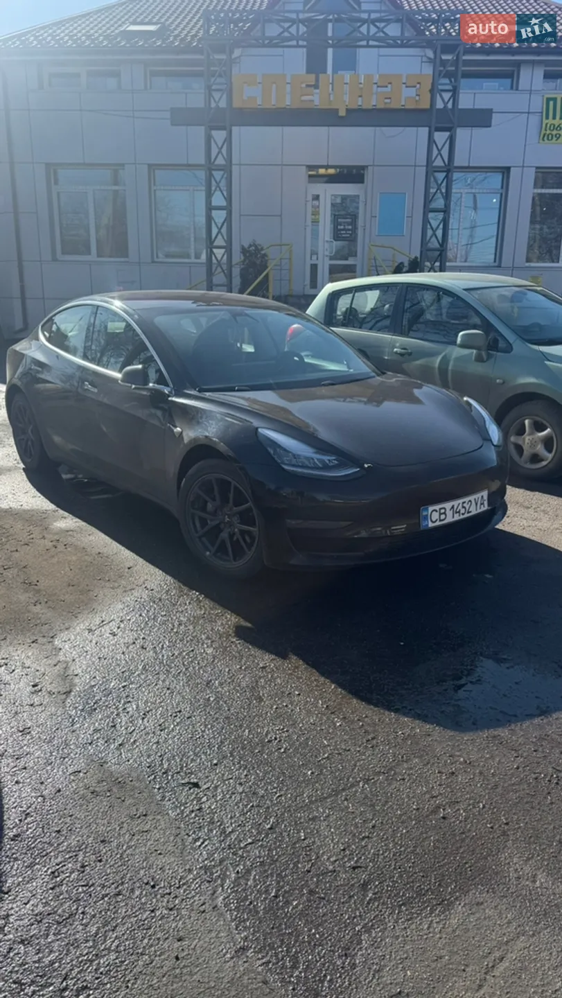 Tesla Model 3, 2018