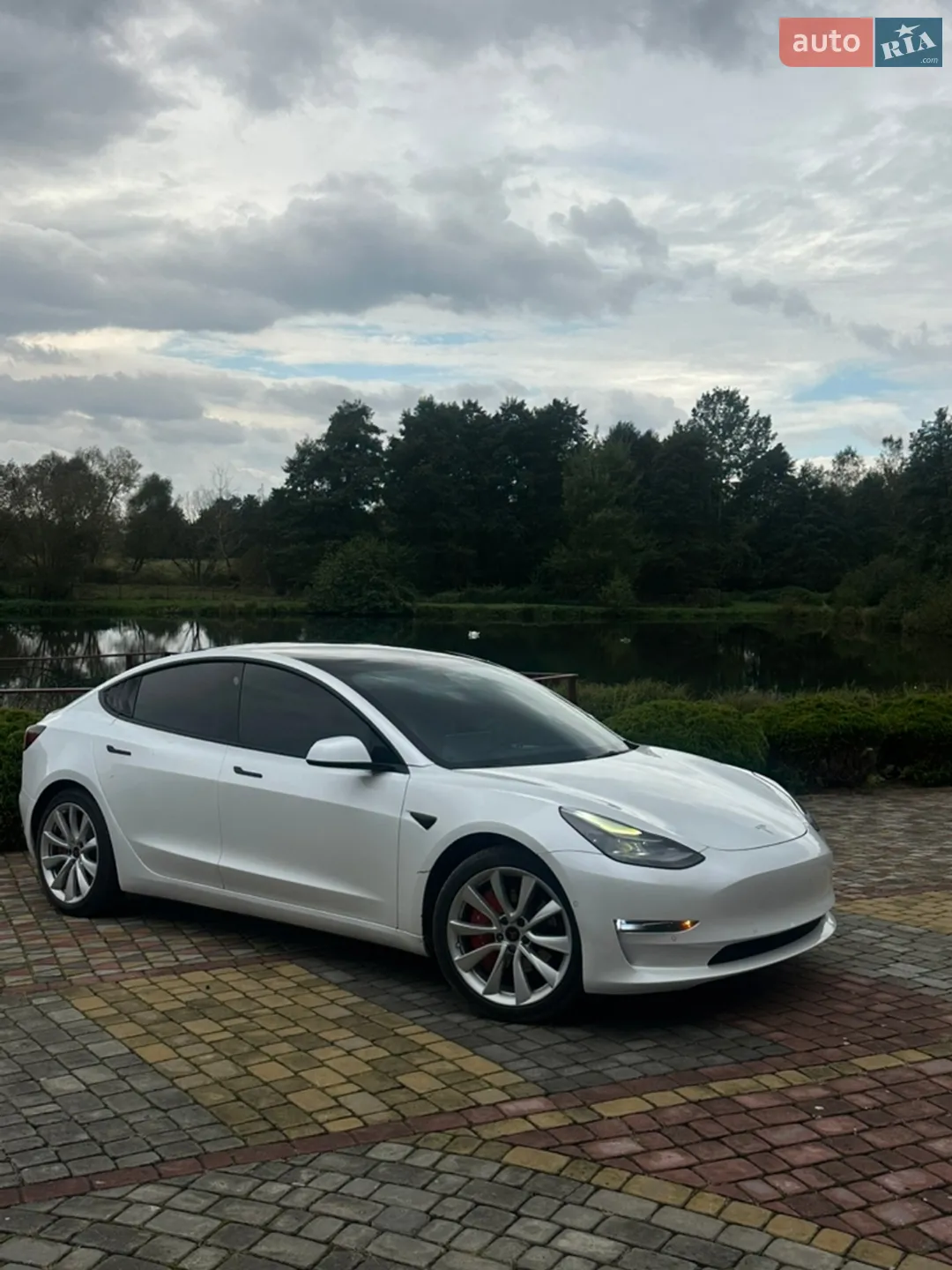 Tesla Model 3, 2021