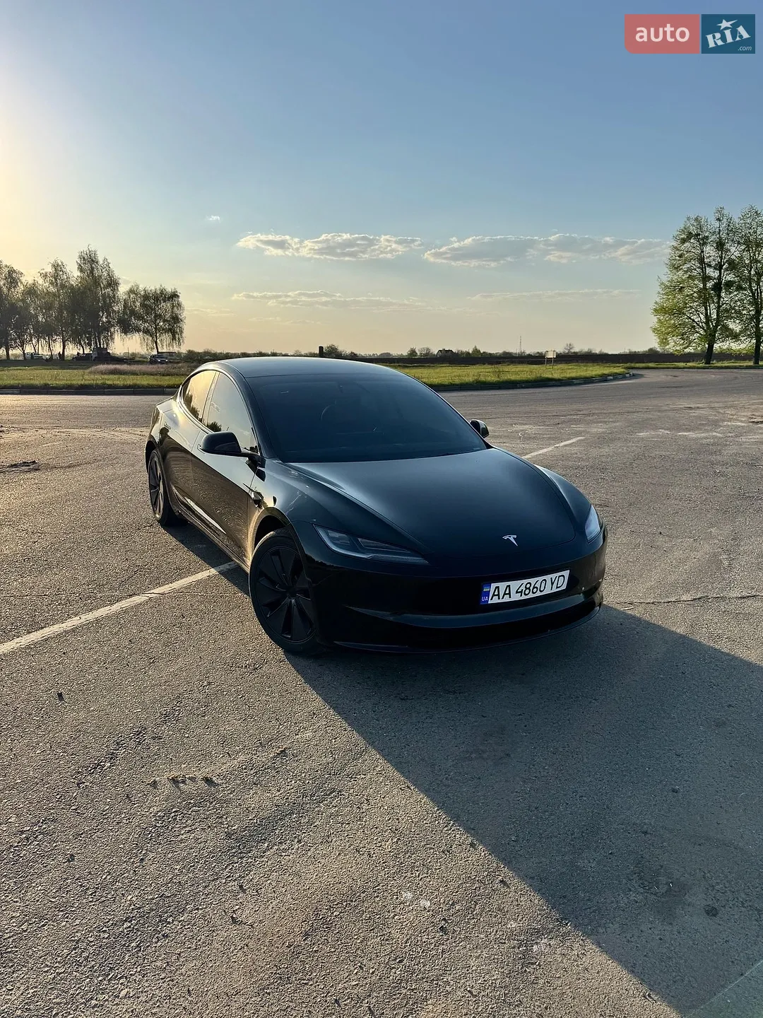 Tesla Model 3, 2024
