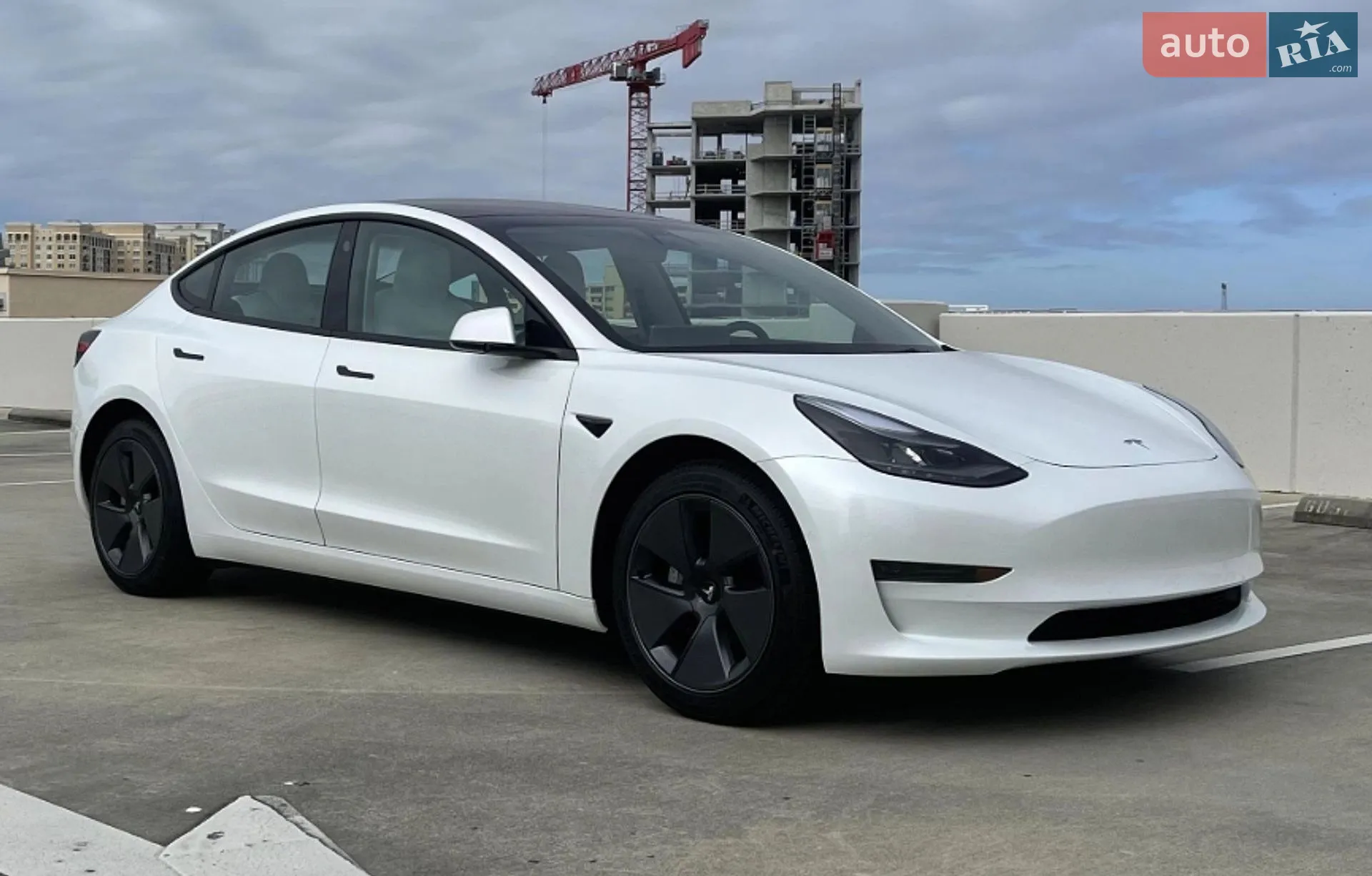 Tesla Model 3, 2022