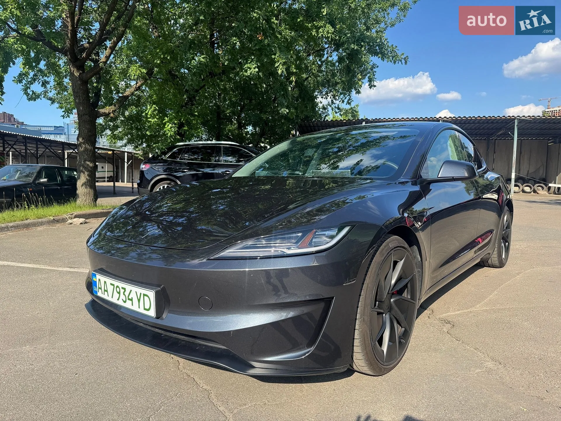 Tesla Model 3, 2024