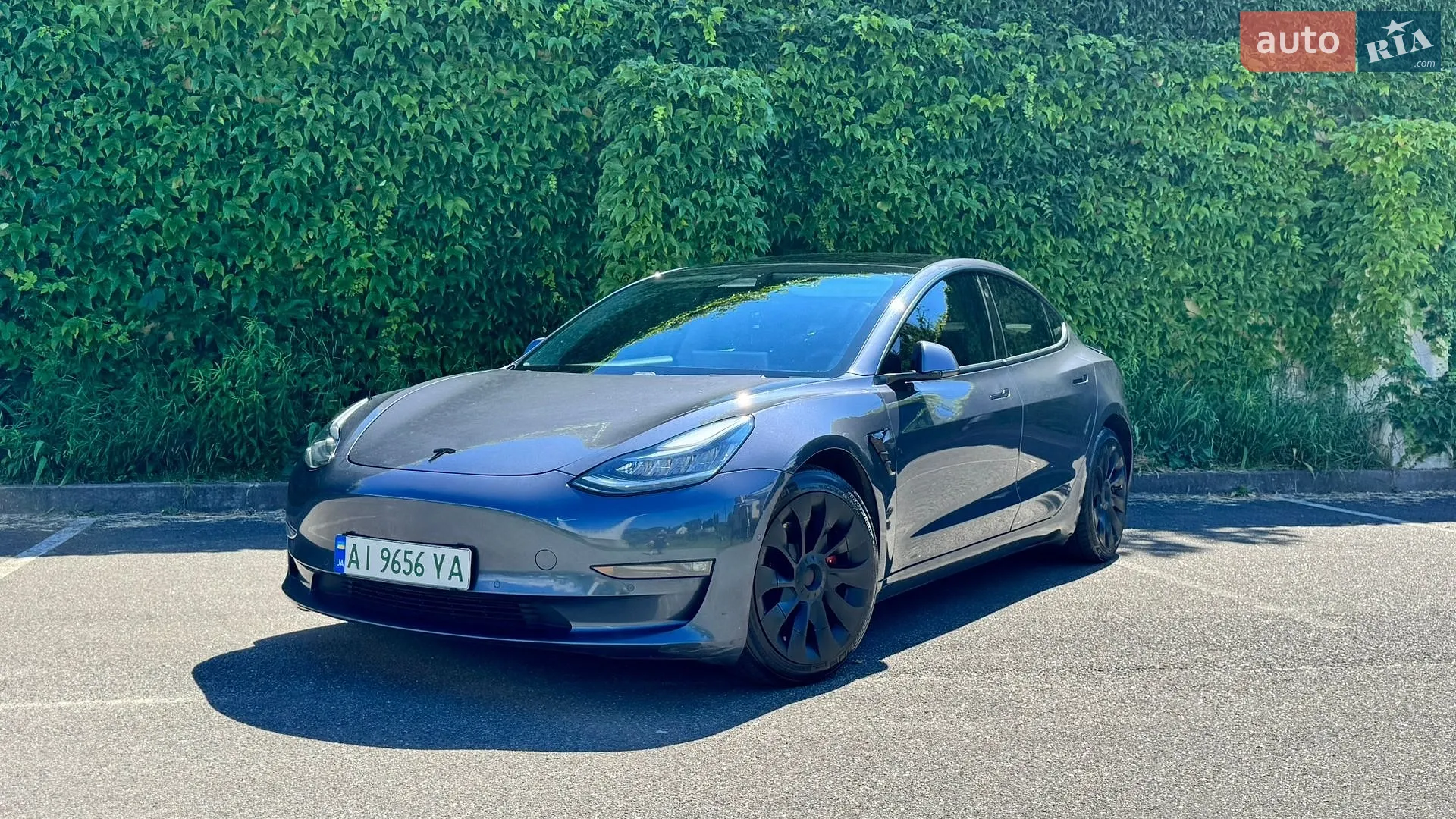 Tesla Model 3, 2020
