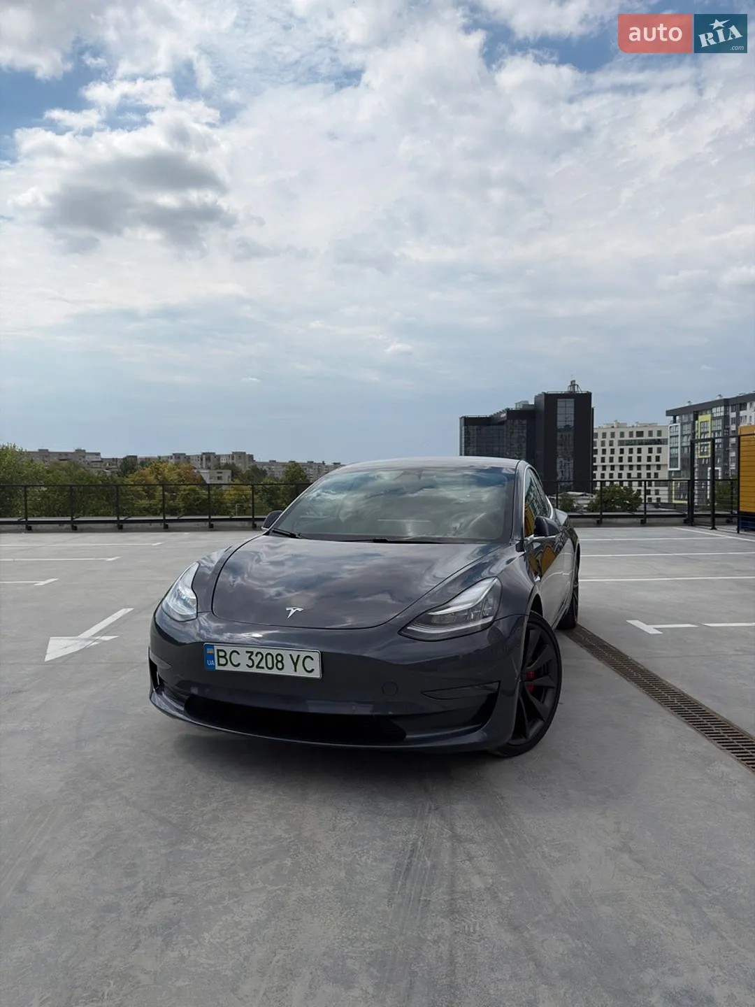 Tesla Model 3, 2019