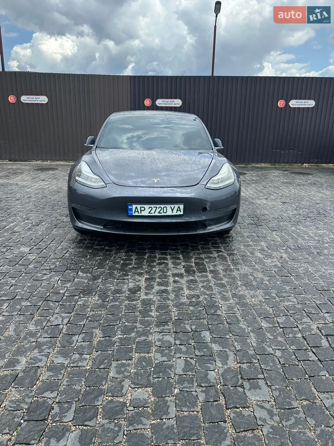 Tesla Model 3, 2020