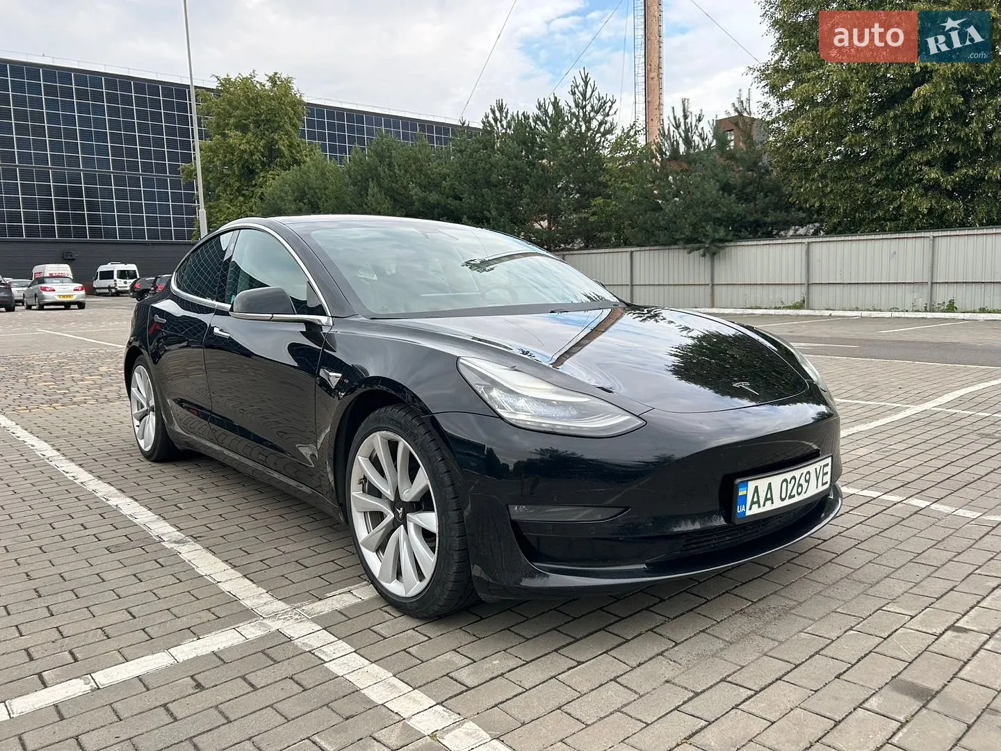 Tesla Model 3, 2019
