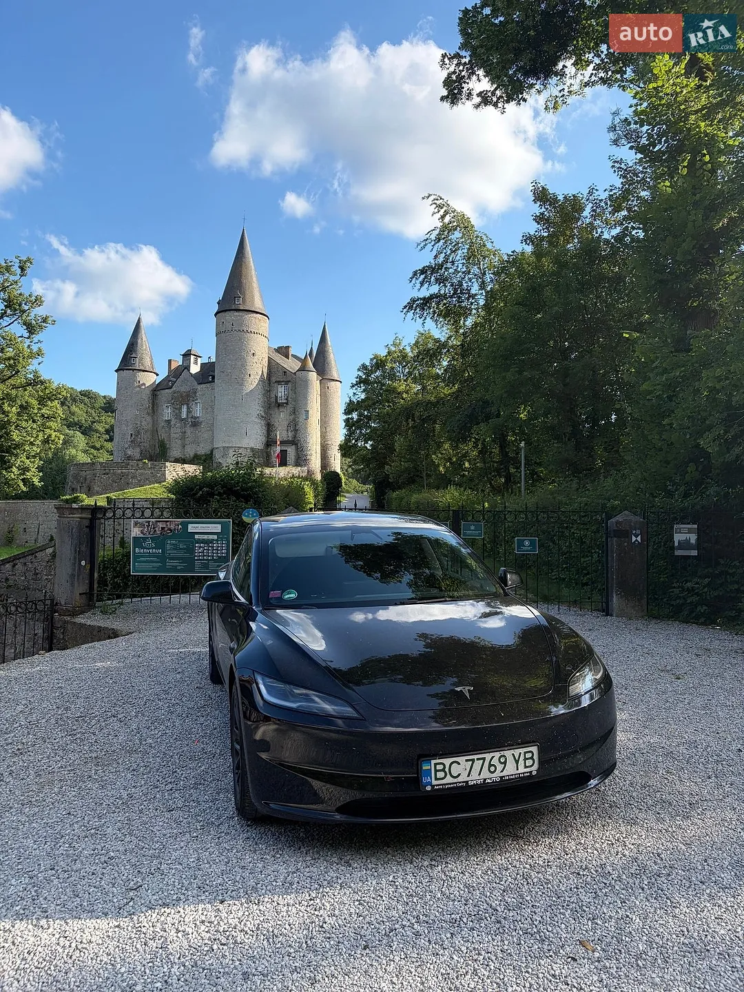Tesla Model 3, 2024