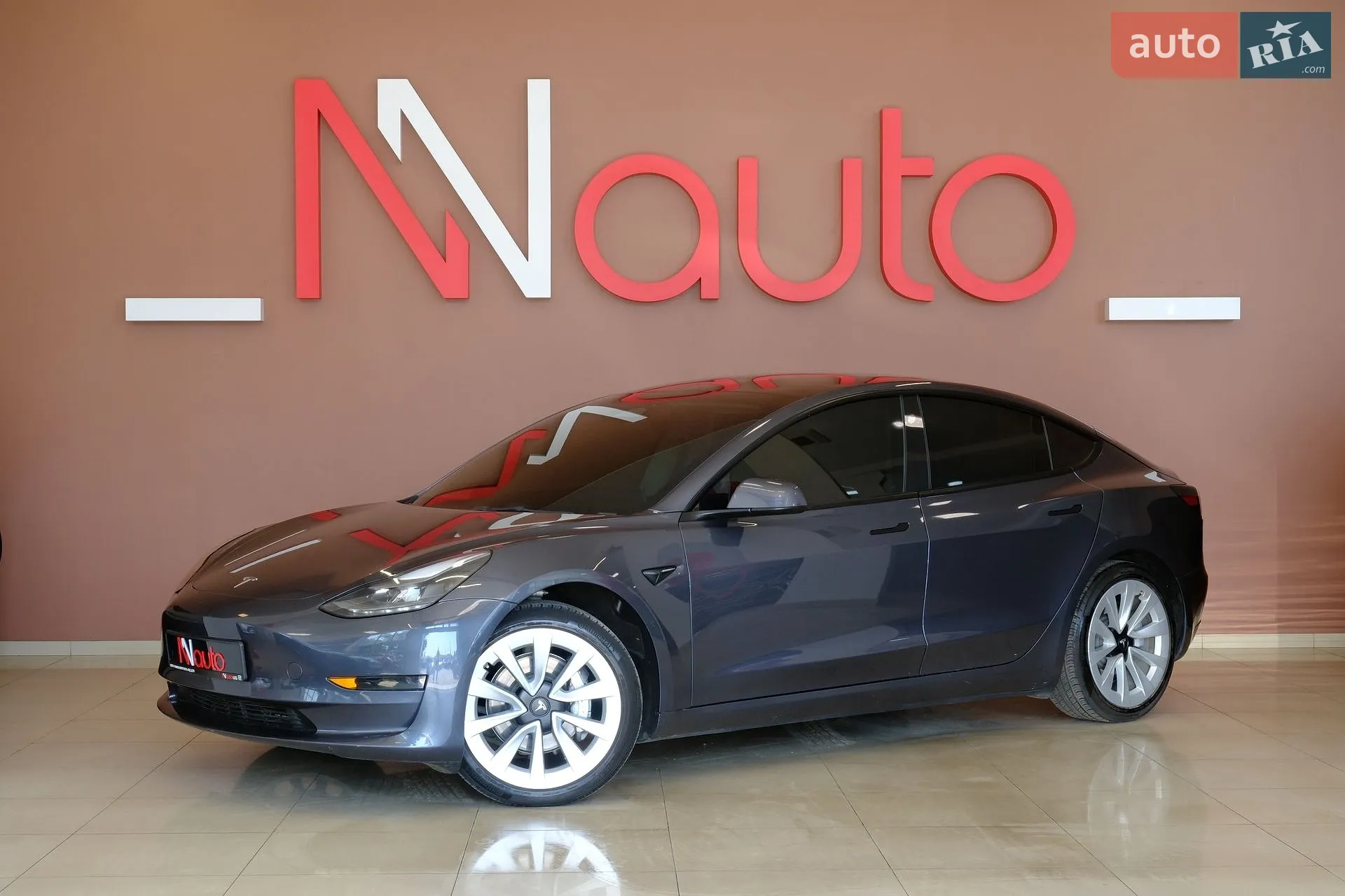 Tesla Model 3, 2023