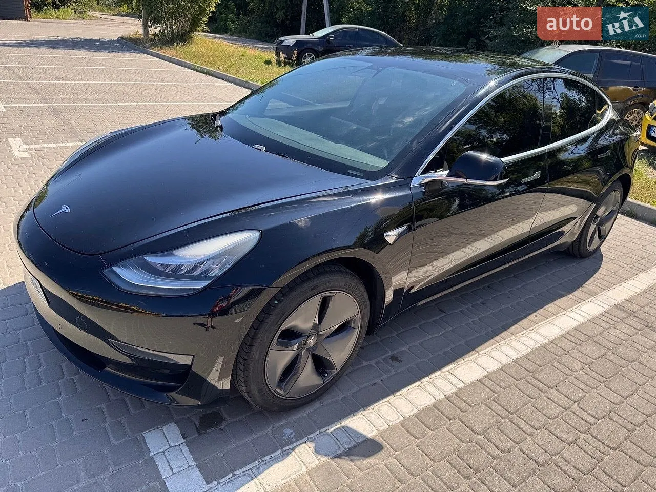Tesla Model 3, 2019