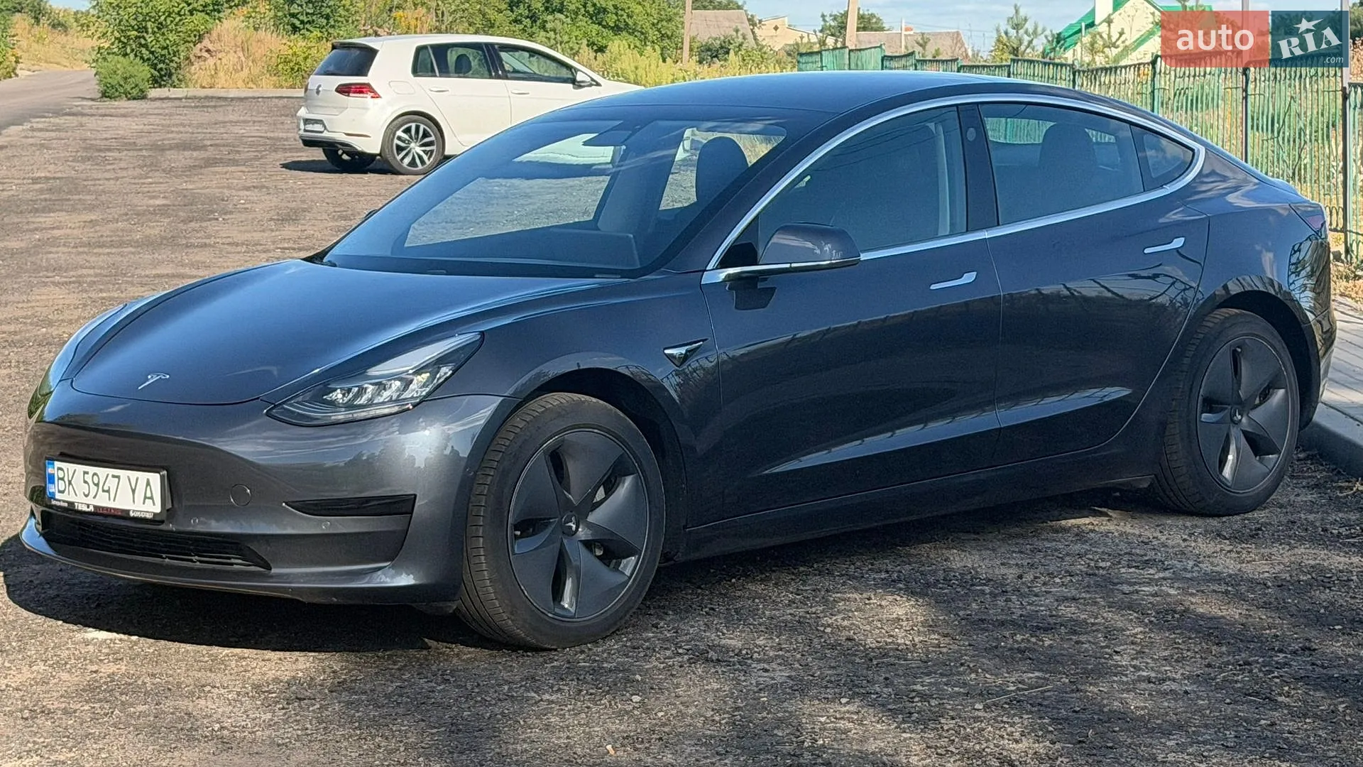 Tesla Model 3, 2019