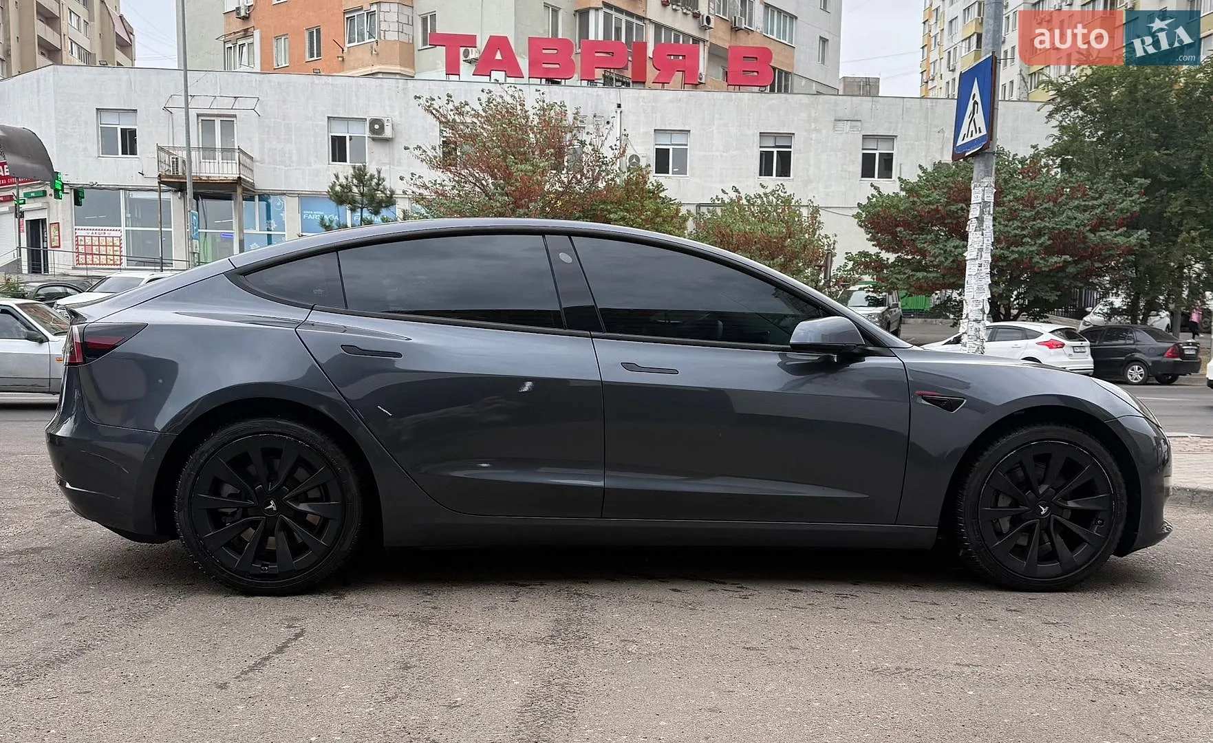 Tesla Model 3, 2022