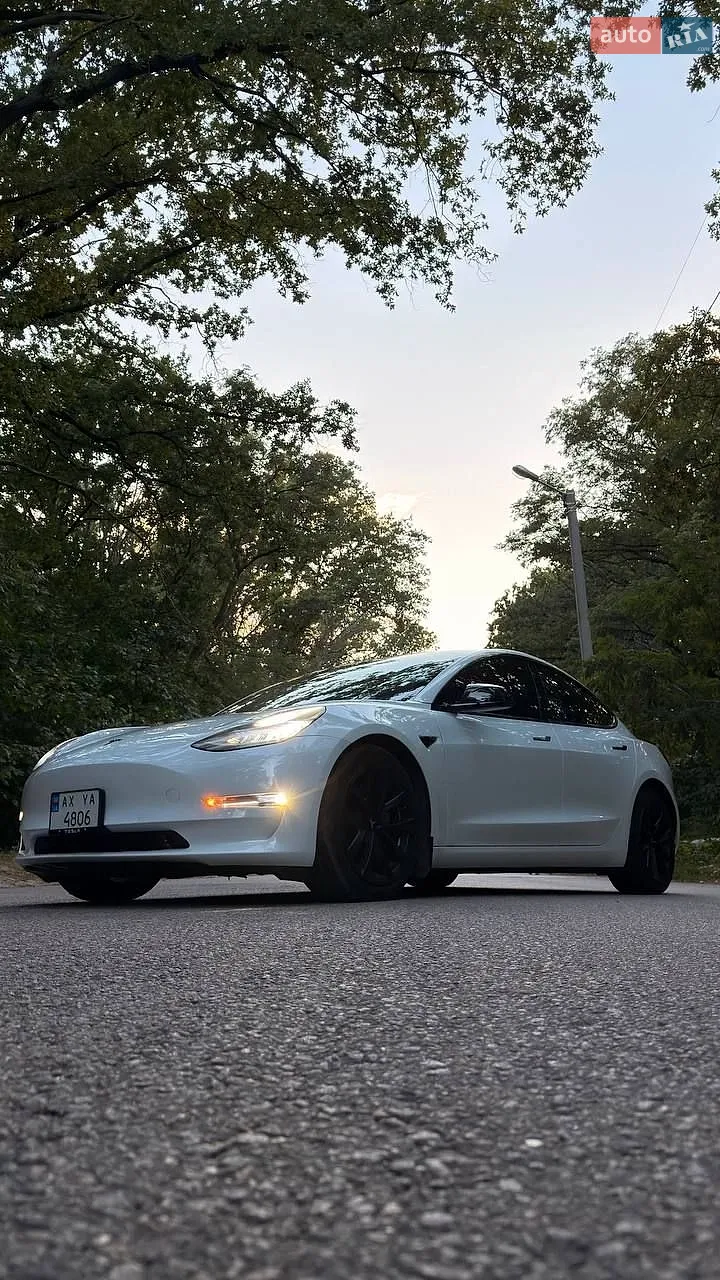Tesla Model 3, 2018