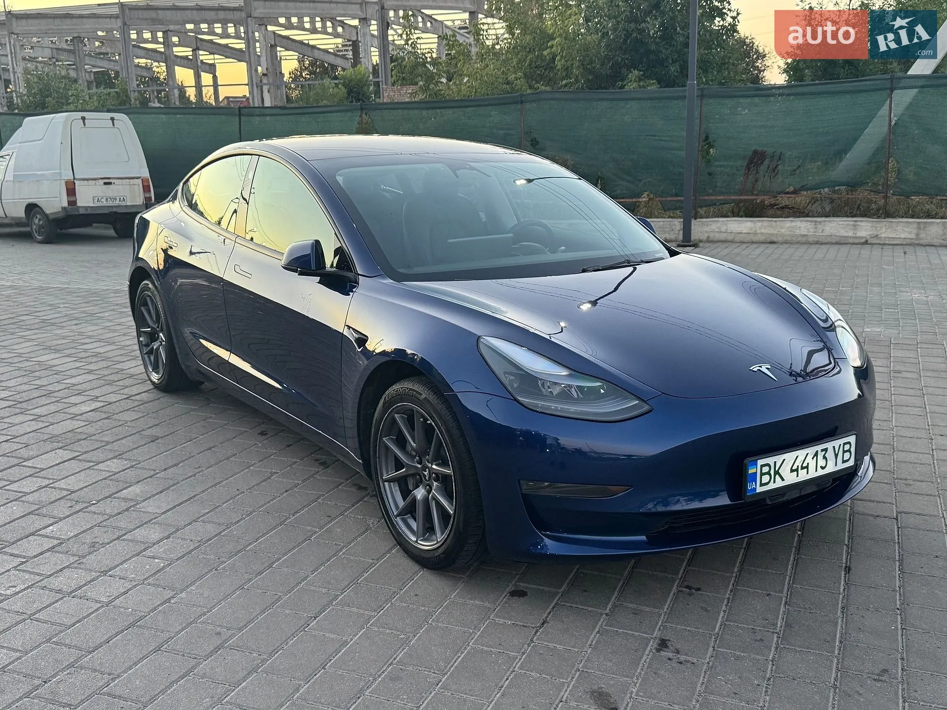 Tesla Model 3 2023 — 1