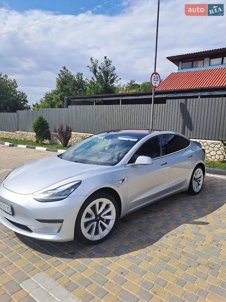 Tesla Model 3, 2018