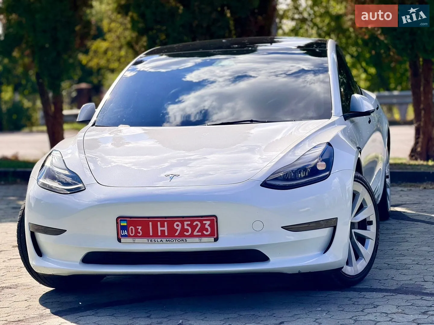 Tesla Model 3, 2023
