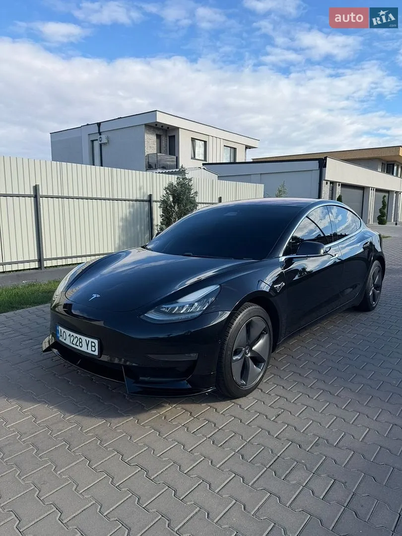 Tesla Model 3, 2018