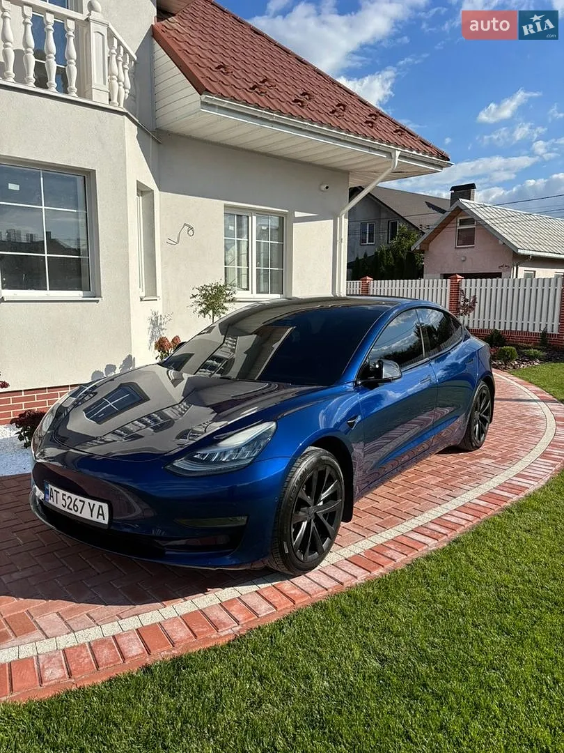 Tesla Model 3, 2019
