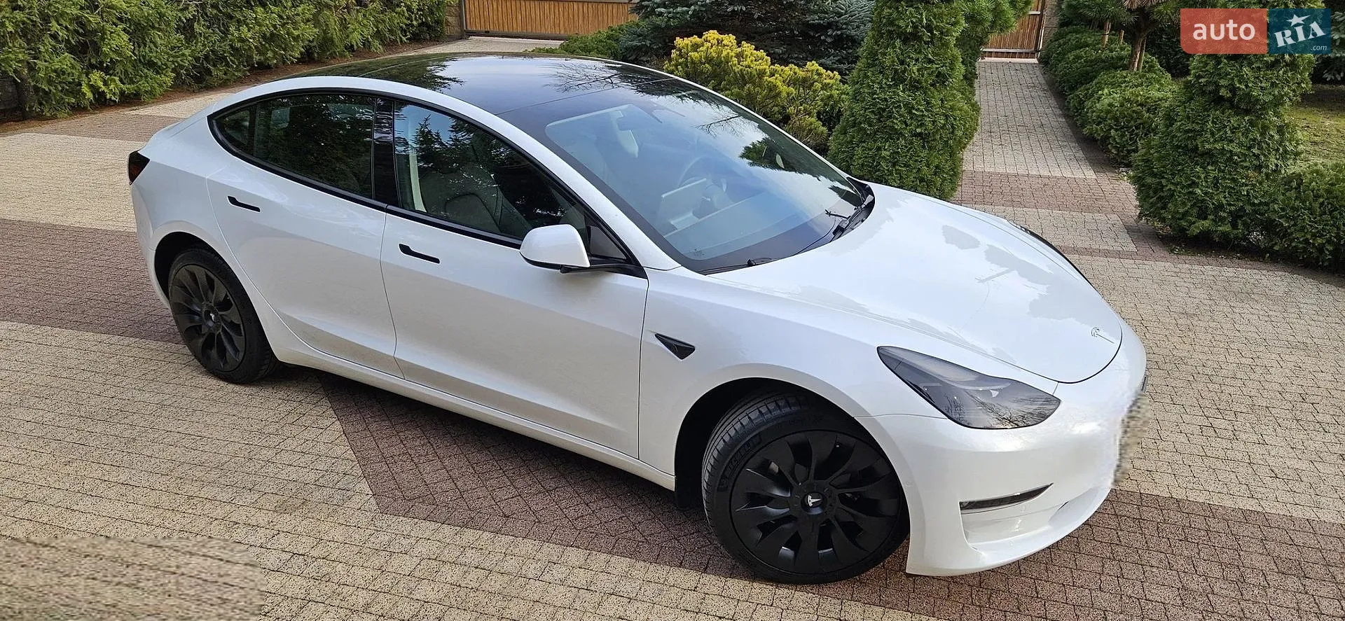Tesla Model 3, 2023