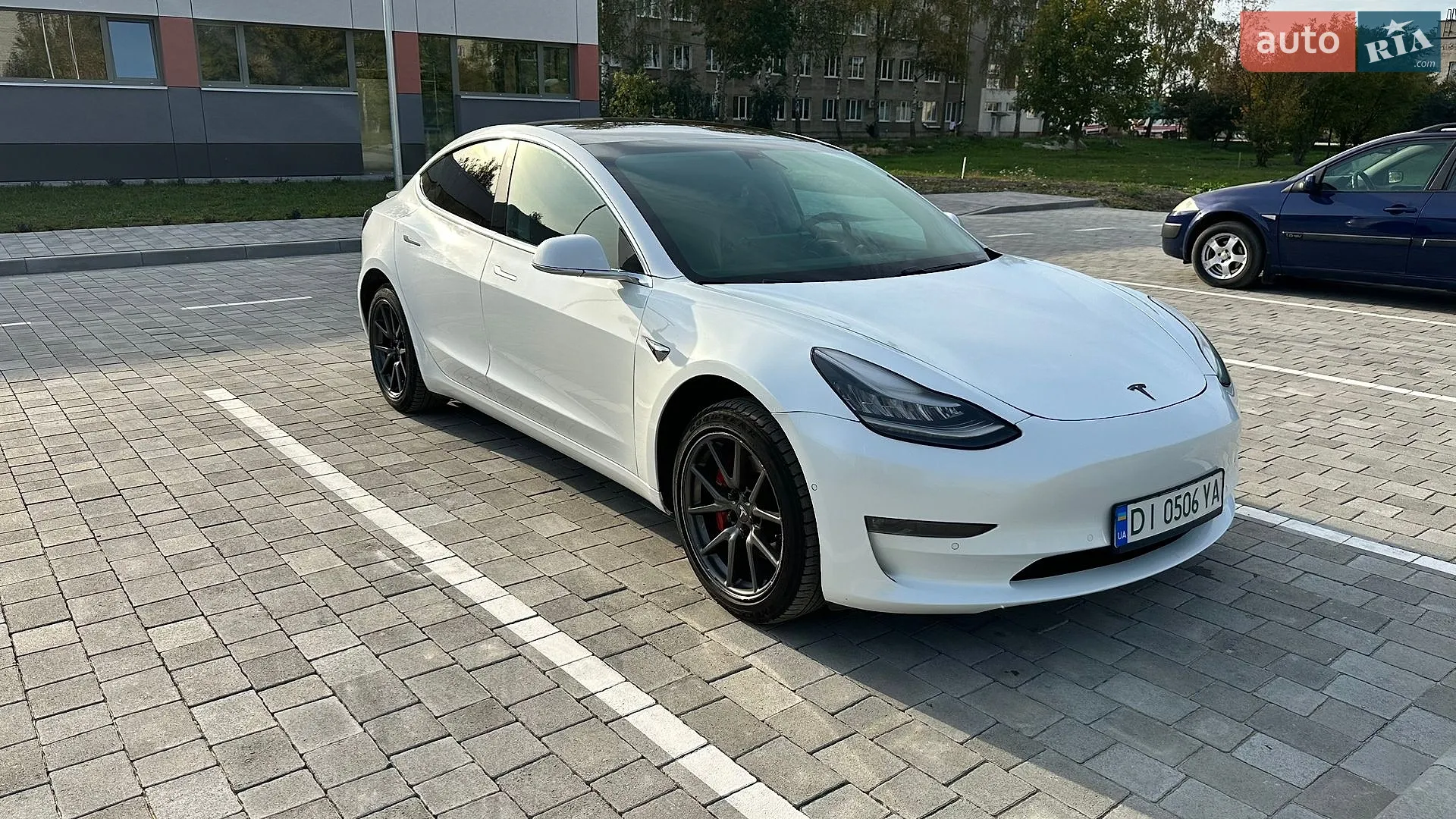 Tesla Model 3, 2019