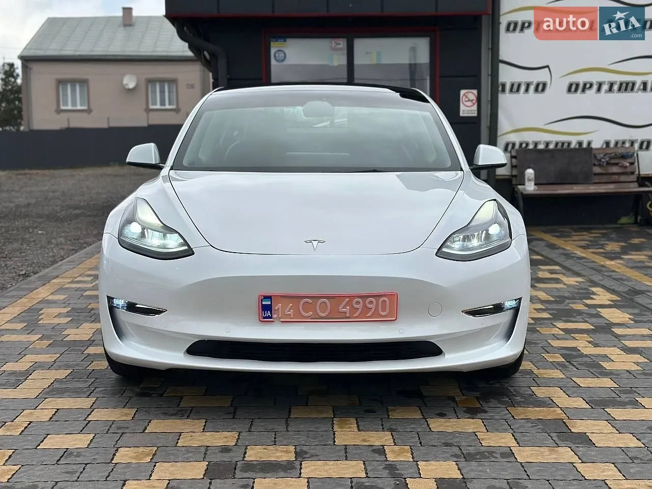 Tesla Model 3, 2023