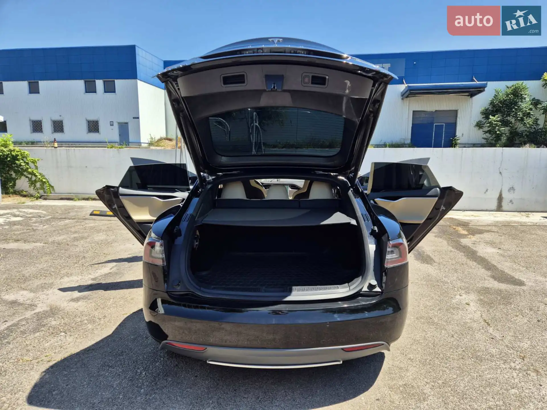 Tesla Model S 2014 — 1