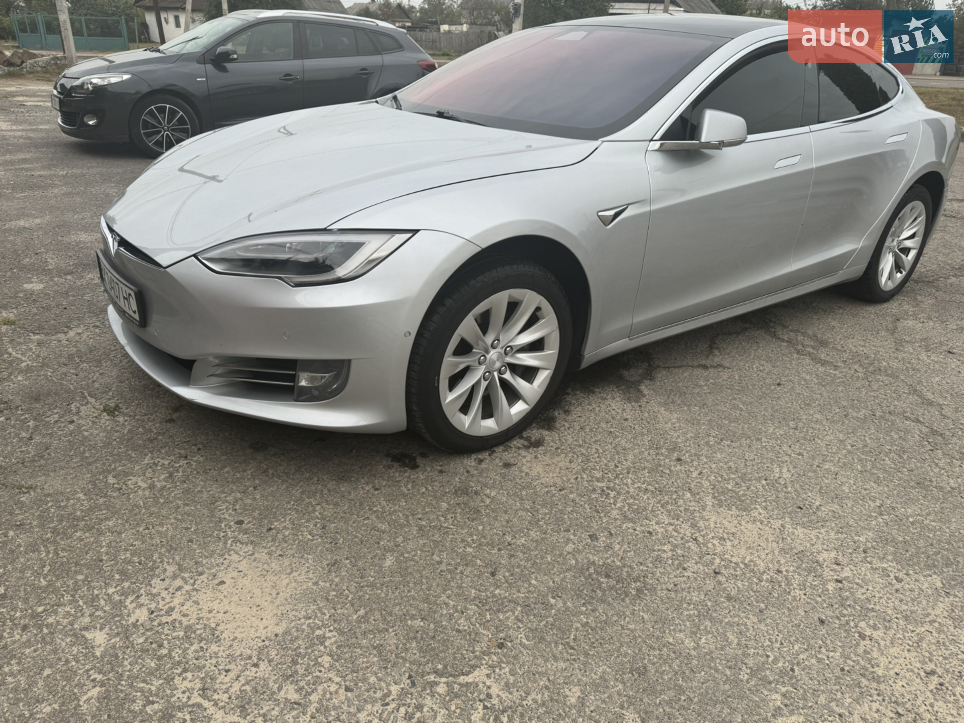 Tesla Model S, 2018