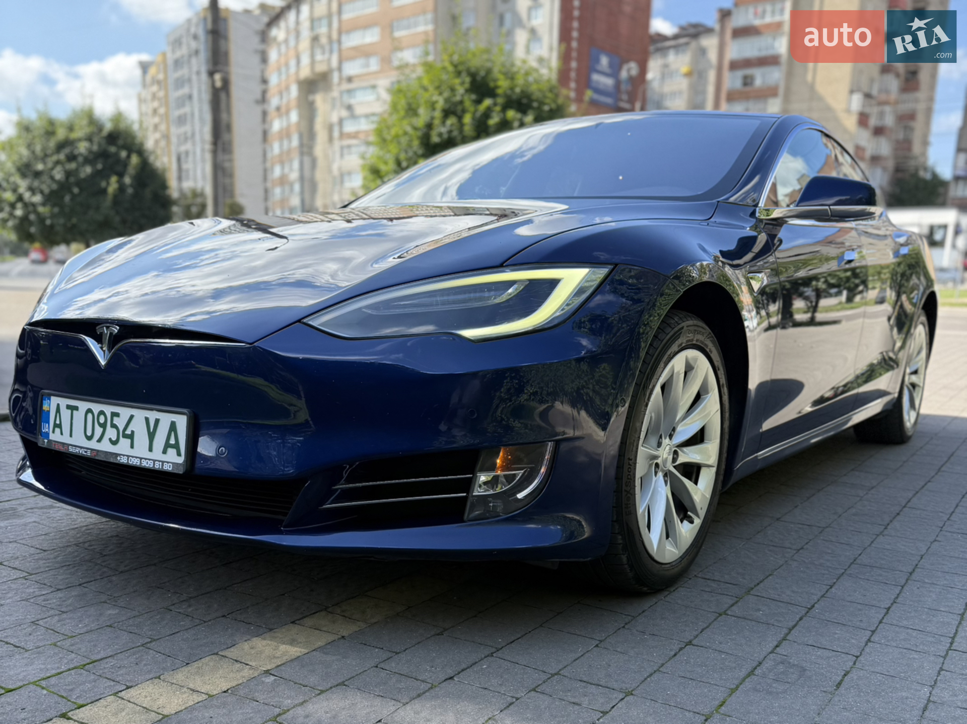 Tesla Model S, 2018