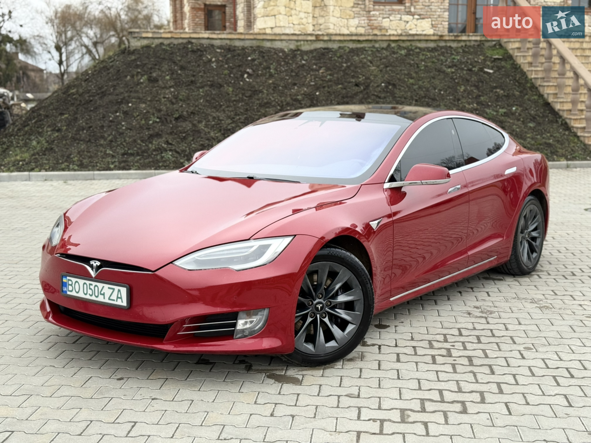Tesla Model S, 2018