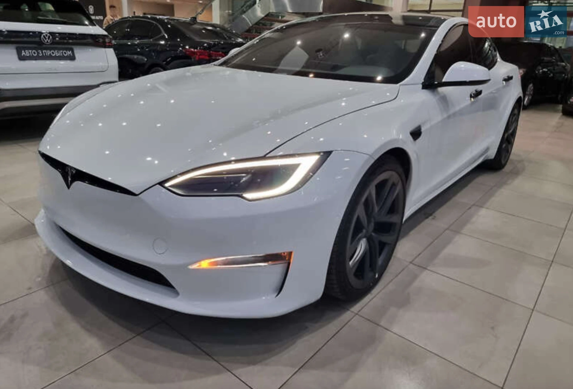 Tesla Model S, 2021