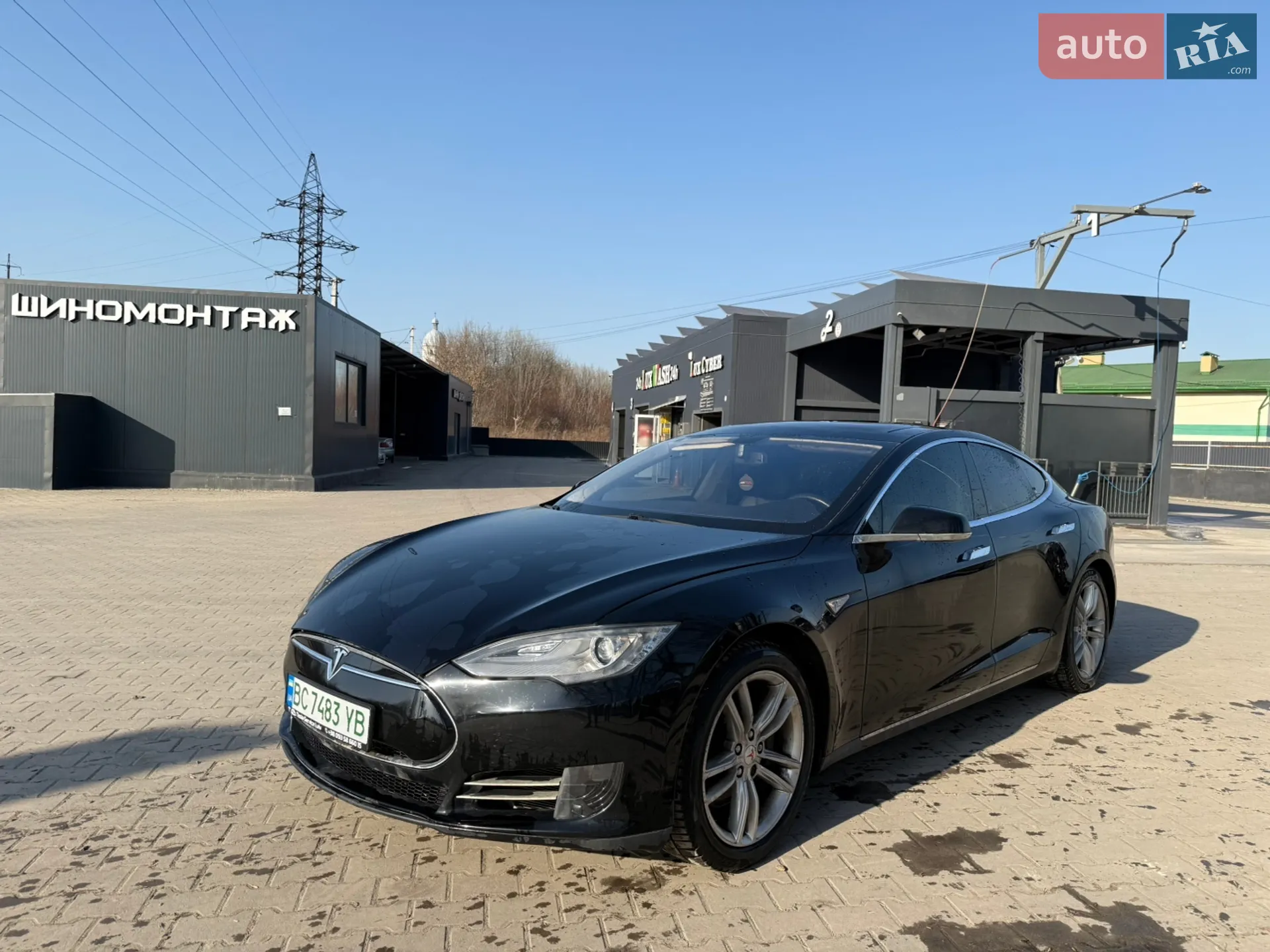 Tesla Model S, 2013