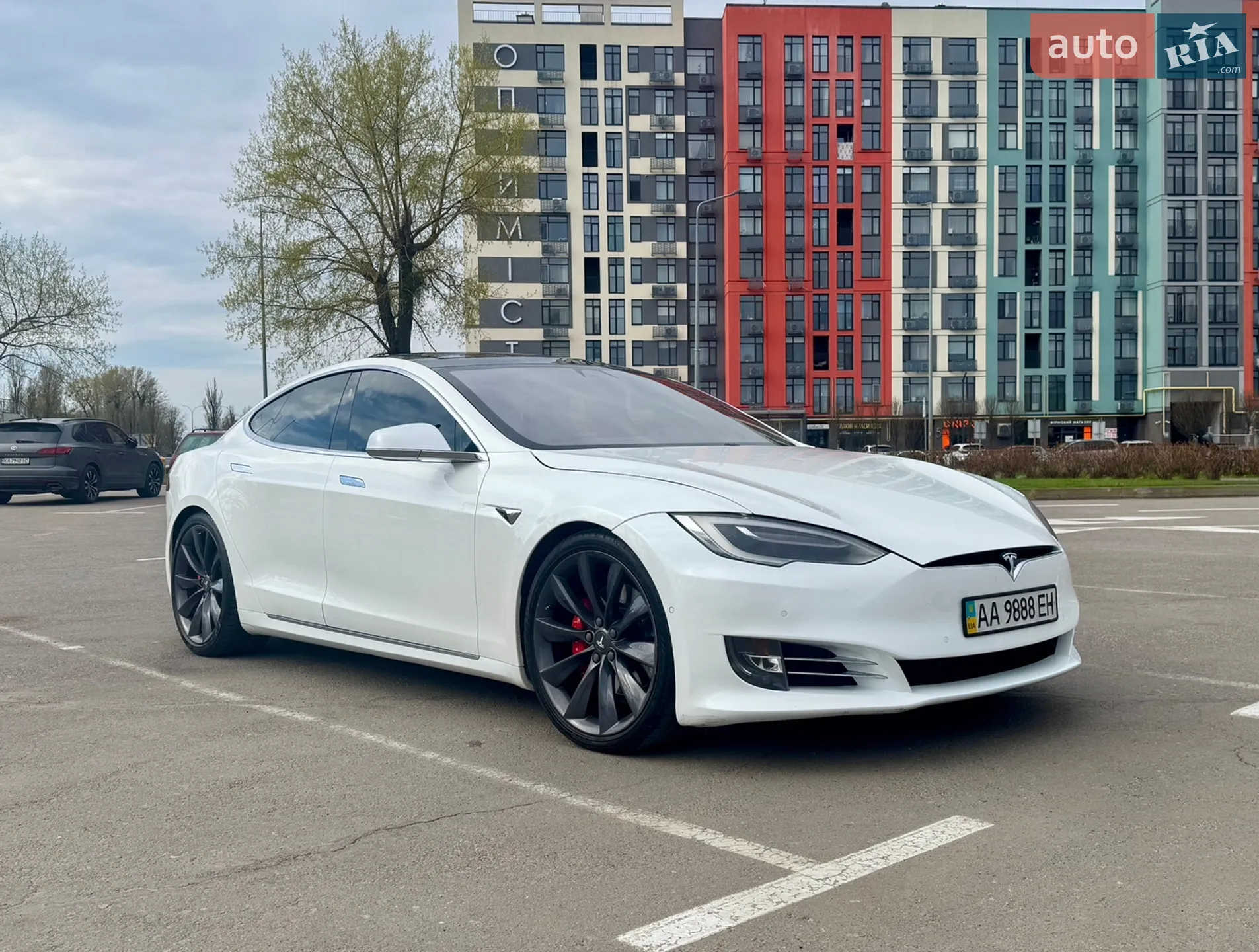 Tesla Model S, 2017