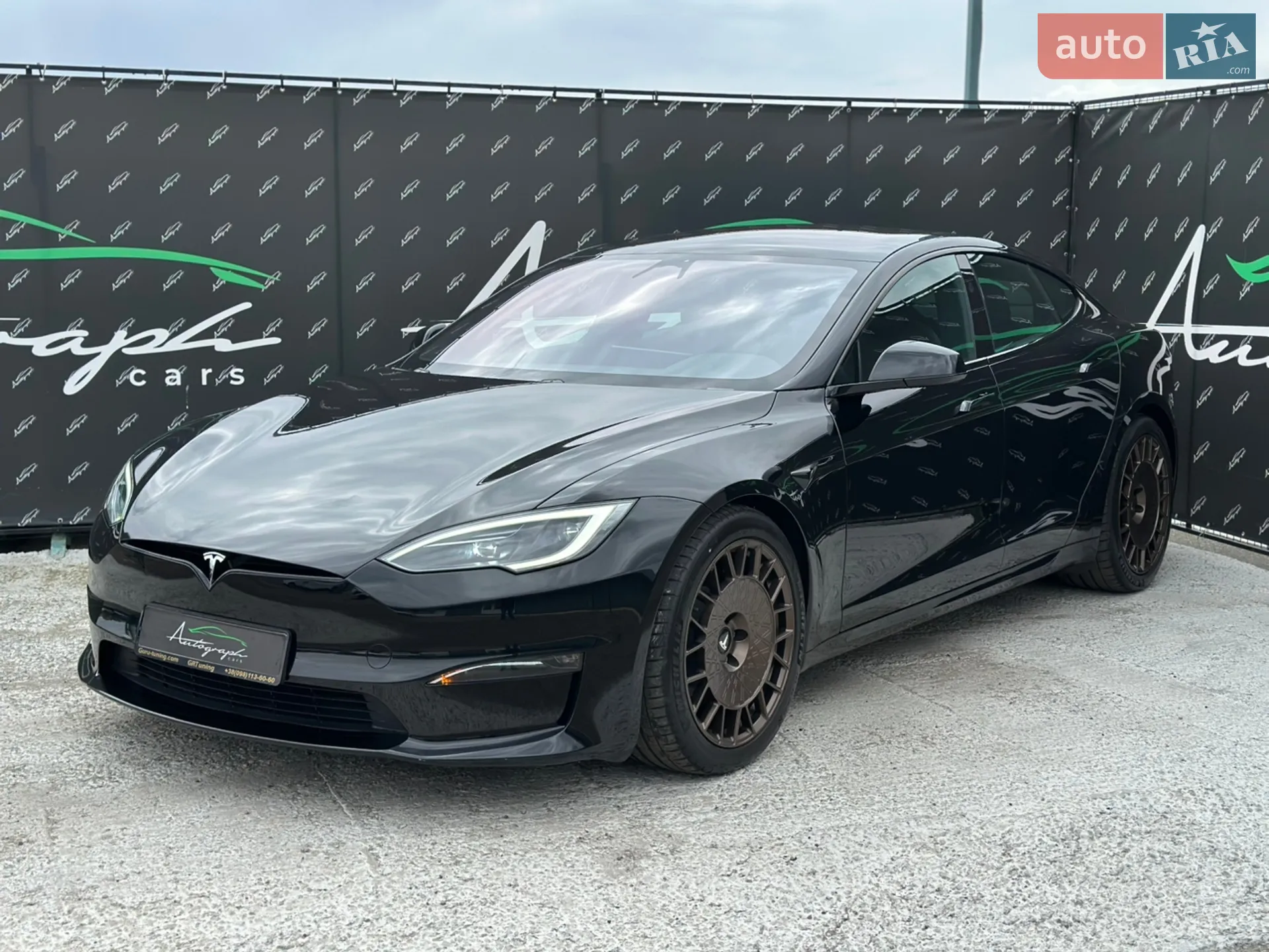 Tesla Model S, 2023