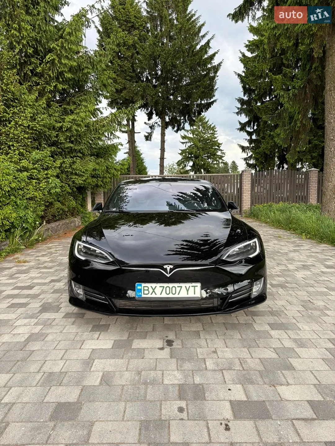 Tesla Model S, 2018