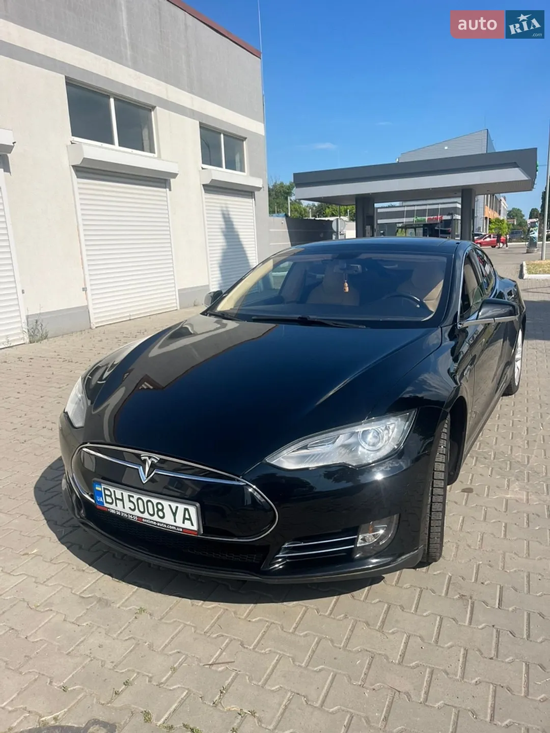 Tesla Model S, 2013