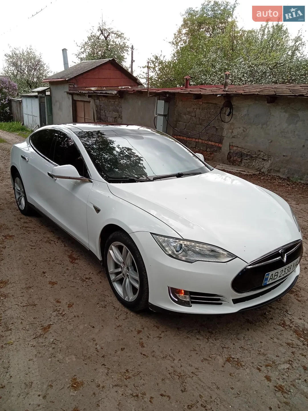 Tesla Model S, 2013