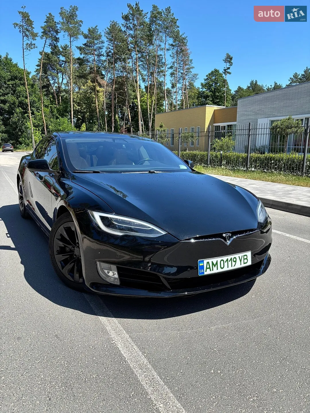 Tesla Model S, 2016