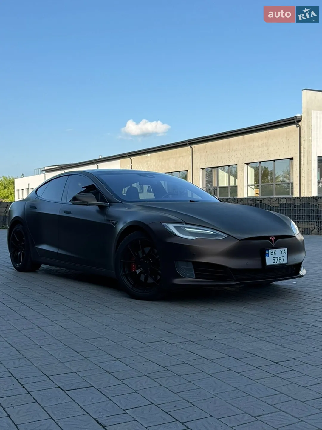 Tesla Model S, 2016