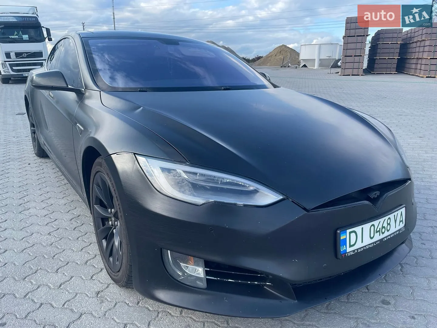Tesla Model S, 2013