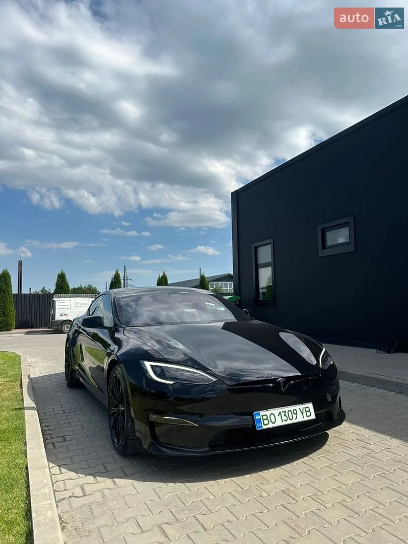 Tesla Model S, 2022