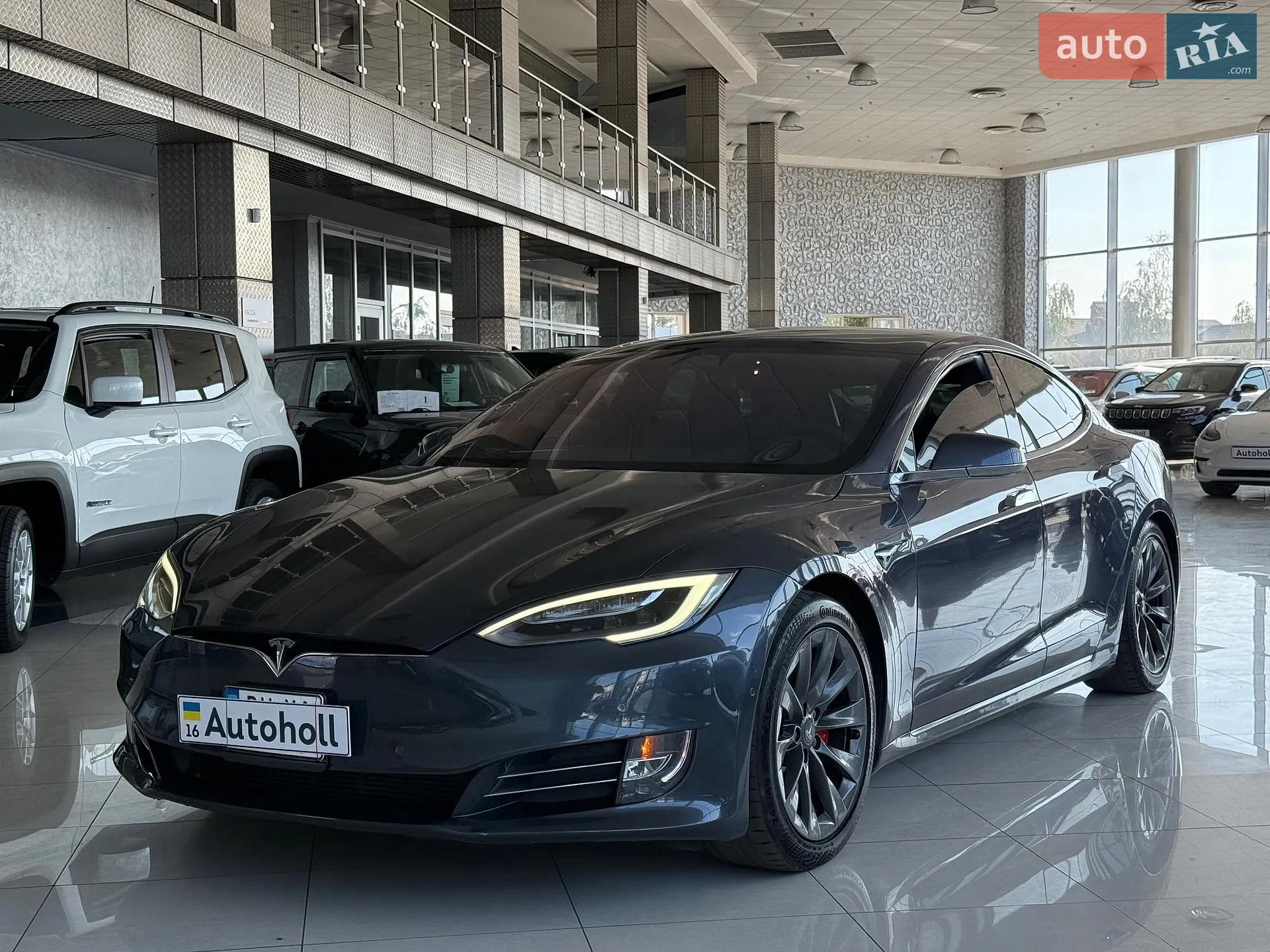 Tesla Model S, 2019