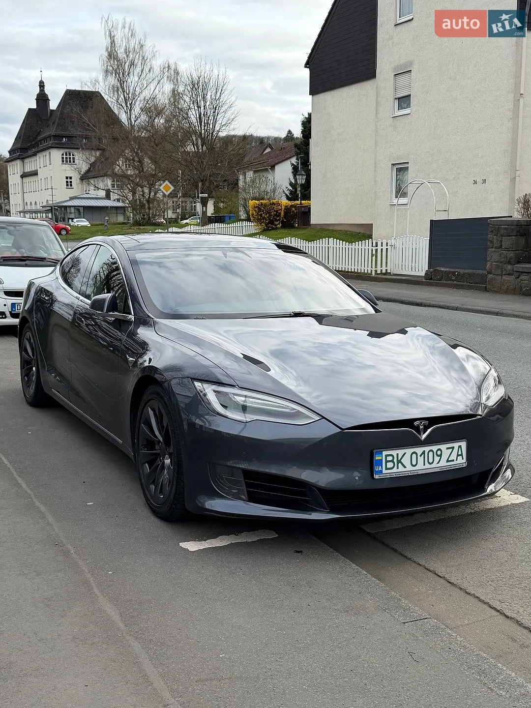 Tesla Model S, 2017