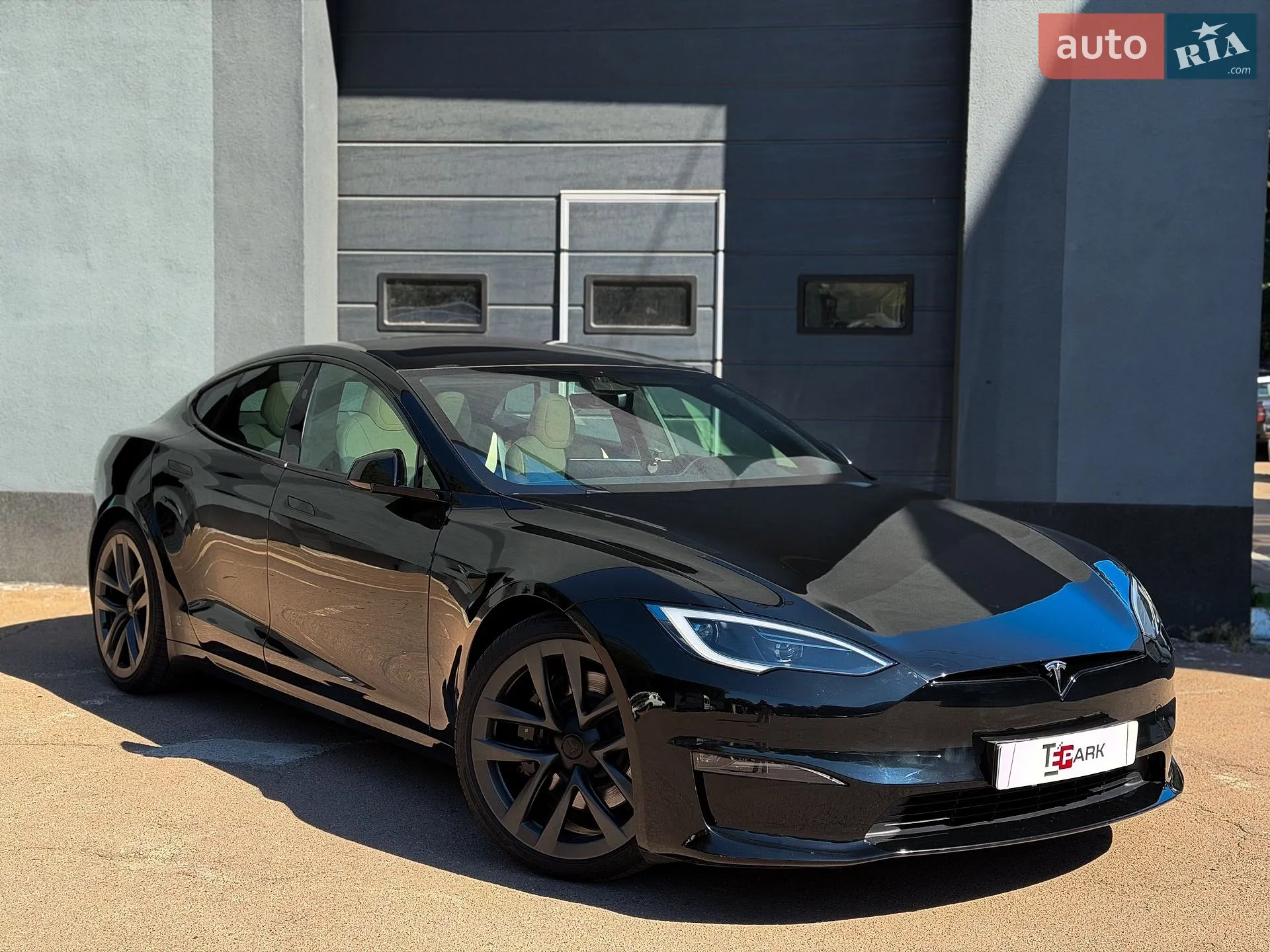 Tesla Model S, 2024