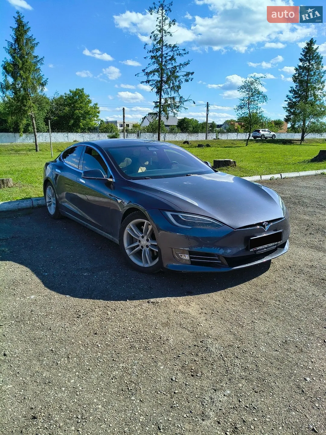 Tesla Model S, 2017
