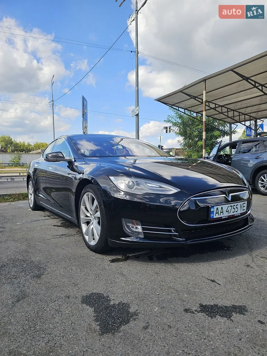 Tesla Model S, 2014