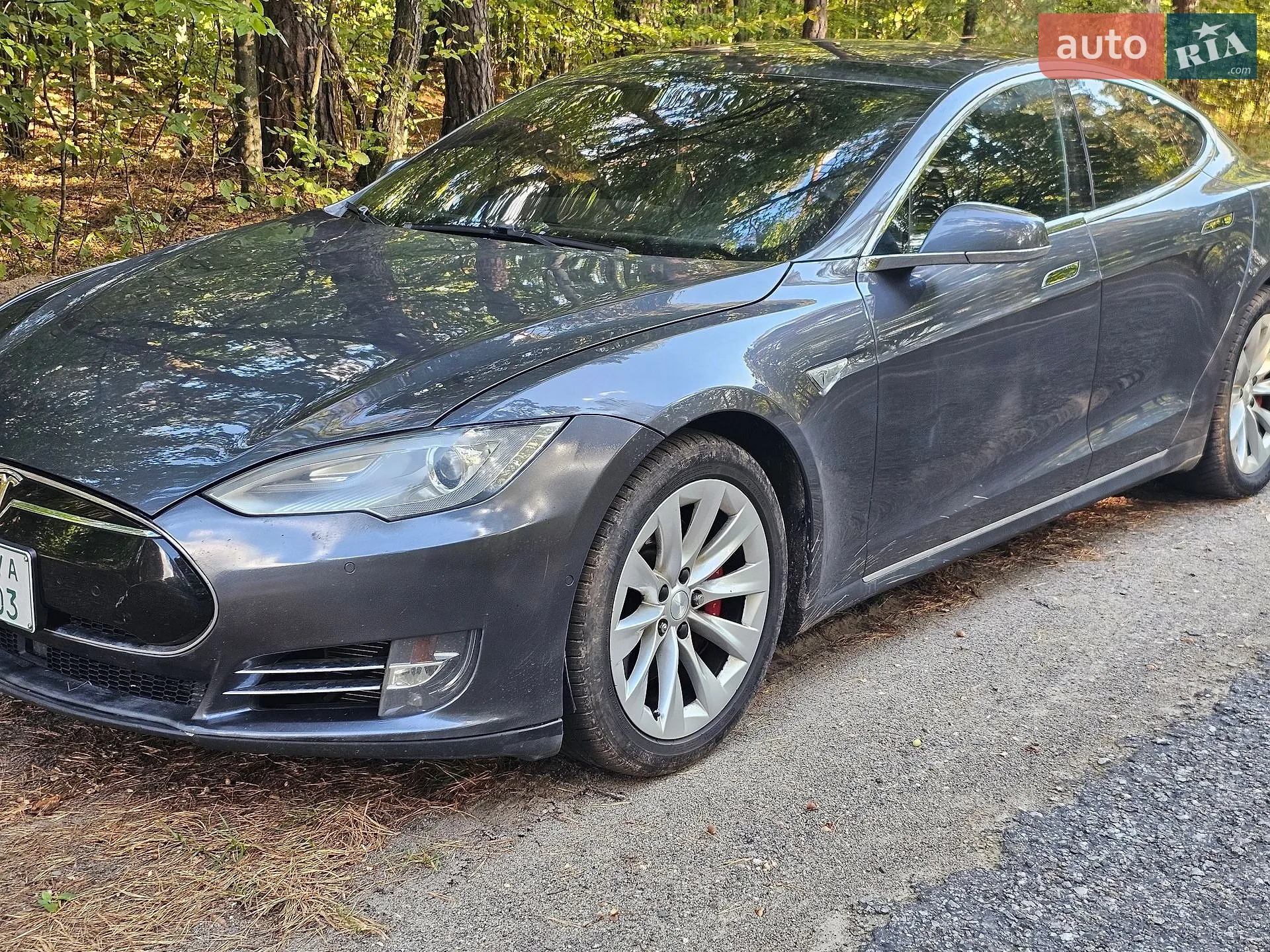 Tesla Model S, 2015