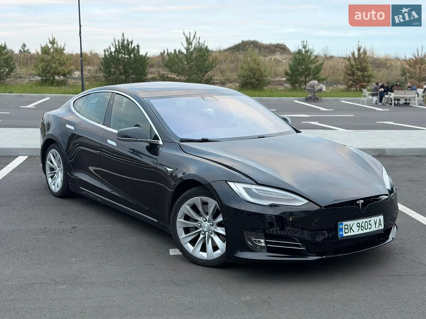 Tesla Model S, 2017