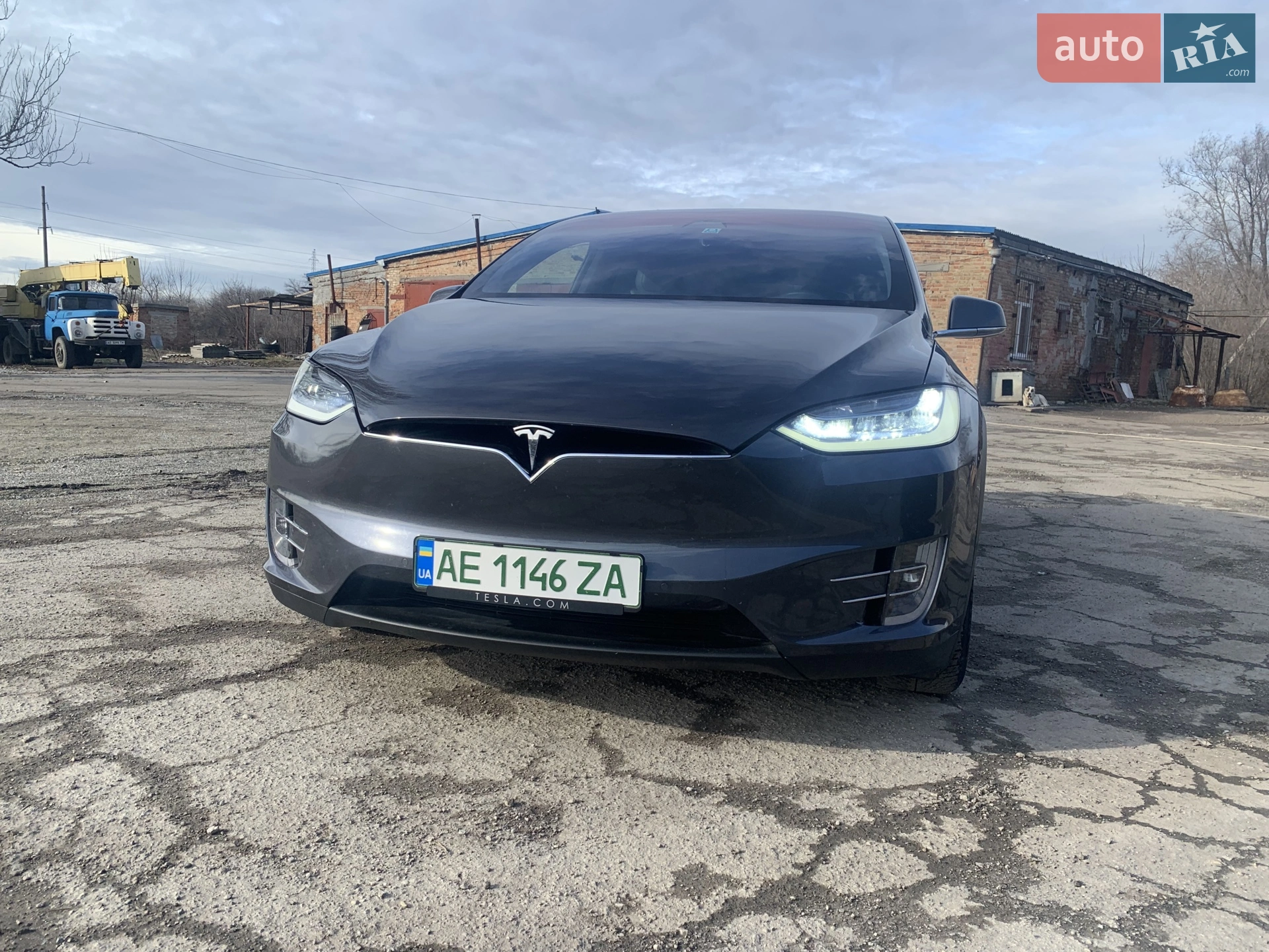 Tesla Model X, 2019